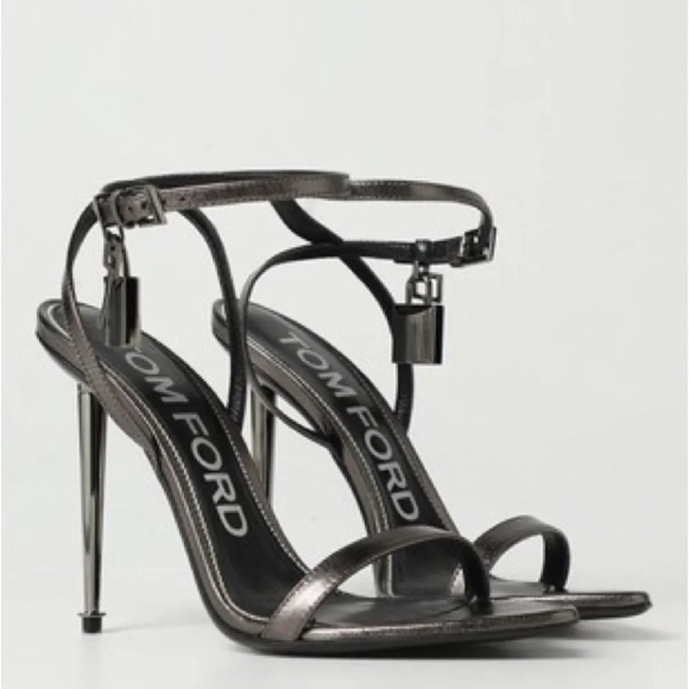 New TOM FORD Tom Ford padlock sandals in laminated leather 37.5 $1,350